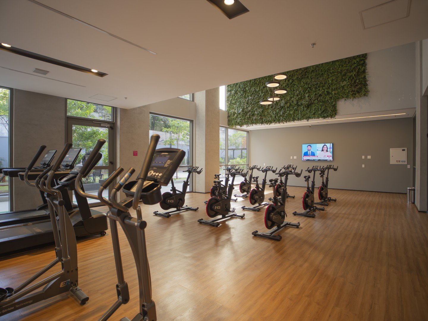 Wellness com sala de spinning 